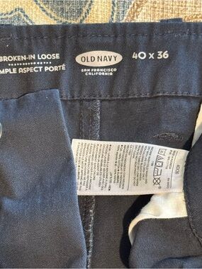 Old Navy Charcoal Men's Broken-In Loose Pants Size 40x36